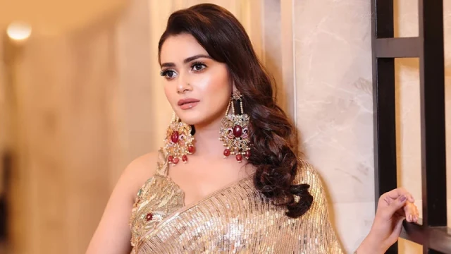 ‘আমার ক্যারিয়ার ধ্বংসের চেষ্টা করছেন কেন?’—প্রশ্ন তানজিন তিশার