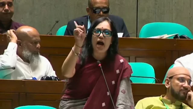 সংসদে রুমিন ফারহানাকে অশালীন ভাষায় গালাগালের অভিযোগ, উত্তপ্ত অধিবেশন