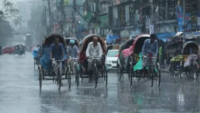 ঢাকায় দুপুরের মধ্যে বৃষ্টির আভাস, বহাল থাকতে পারে গরমের দাপট