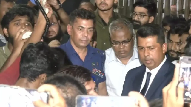 হাসপাতালে চুয়েট উপাচার্য, সুস্থ হয়ে ক্যাম্পাসে ফেরার আহ্বান সরকারের