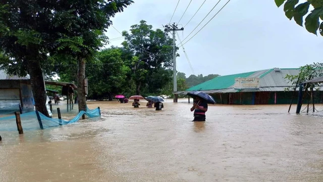ভারী বর্ষণ ও উজানের পানিতে ১৪ জেলায় স্বল্পমেয়াদি বন্যার আশঙ্কা