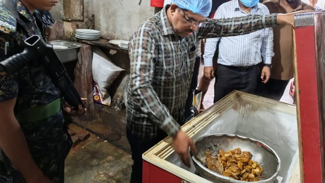 গ্রিন রোডের রূপসা রেস্টুরেন্টকে ১ লাখ টাকা জরিমানা