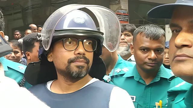 ট্রাইব্যুনালে প্রসিকিউশনের সঙ্গে পলকের বাকবিতণ্ডা, কথা কম বলার নির্দেশ