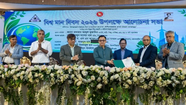 বিএসটিআইয়ের পরীক্ষায় সয়াবিন তেলে ভারী ধাতু মেলেনি: শিল্পমন্ত্রী