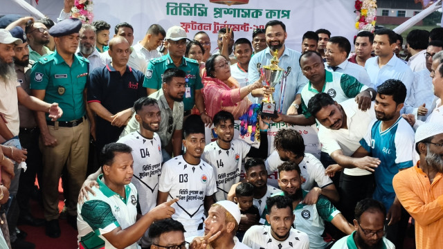 শিক্ষার্থীদের শারীরিক ও মানসিক বিকাশ, মাদক থেকে দূরে রাখা এবং খেলাধুলার প্রতি আগ্রহ বাড়াতে আগামী ২০২...