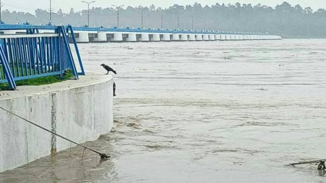 দেশের সবকটি প্রধান নদ-নদীর পানি বর্তমানে বিপৎসীমার নিচ দিয়ে প্রবাহিত হচ্ছে। তবে বন্যা