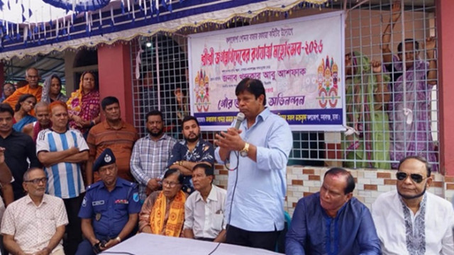 নবাবগঞ্জের কলাকোপায় ঐতিহ্যবাহী রথযাত্রা উৎসব, ভক্তদের ঢল