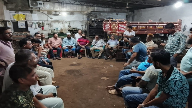 যশোর চাঁচড়ায় ট্রাক্টর পার্টস ব্যবসায়ীদের সভা অনুষ্ঠিত