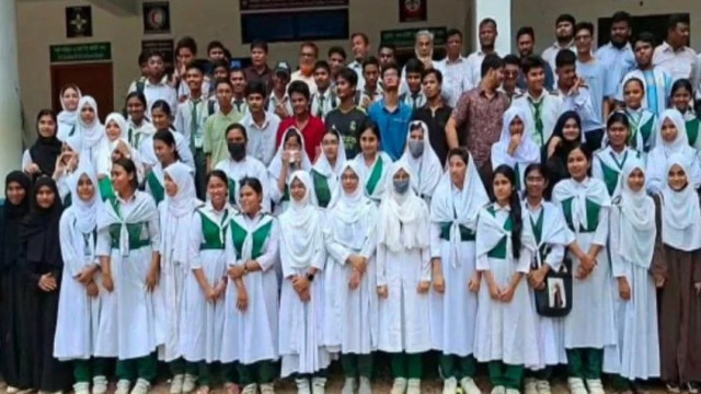 ২০২৬ সালের এসএসসি ও সমমান পরীক্ষার ফলে কক্সবাজারে সাধারণ শিক্ষায় হতাশাজনক চিত্র দেখা গেছে।