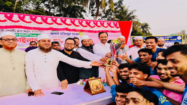 গুণবতীতে ফুটবল টুর্নামেন্টে চ্যাম্পিয়ন মোঘরা ফ্রেন্ডস সোসাইটি