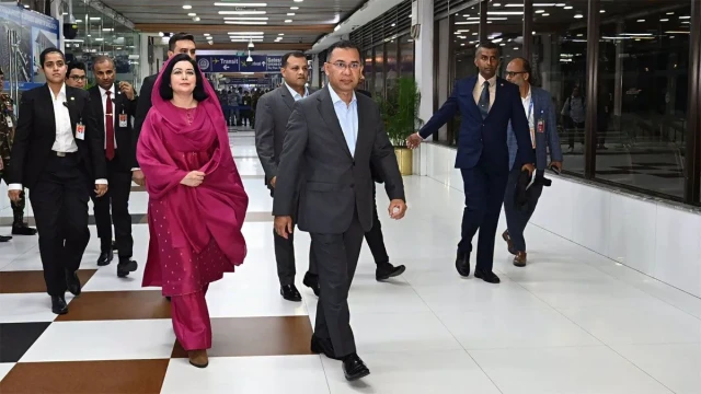 যান্ত্রিক ত্রুটিতে টোকিওতে প্রধানমন্ত্রীর ফ্লাইট, ফিরতে বিলম্ব