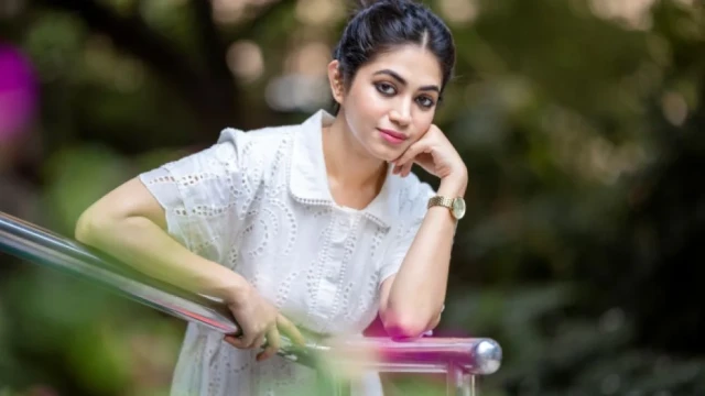 পোশাক ও শরীর নিয়ে মন্তব্য, ক্ষুব্ধ প্রিয়ন্তী উর্বী