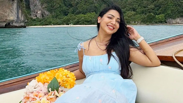 করপোরেট পরিচালক পদে প্রভা: অভিনয় এখন তার ‘দ্বিতীয় পছন্দ’