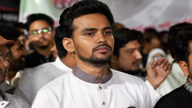 ঢাকার দুই প্রশাসকের বিরুদ্ধে সরকারি টাকায় নির্বাচনী প্রচারের অভিযোগ আসিফ মাহমুদের