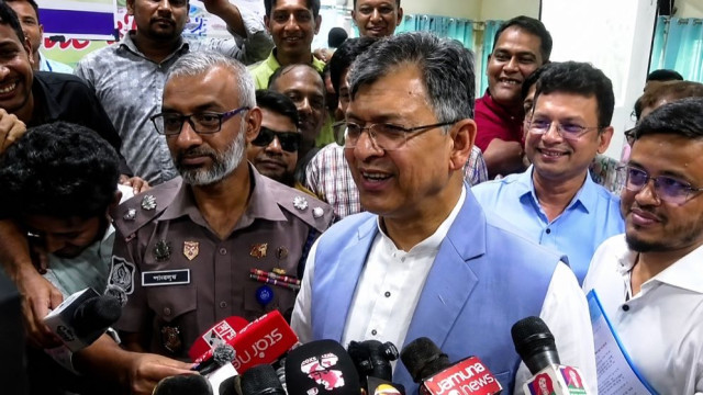 কিসের হাসিনা, মাঝেমধ্যে শুধু আওয়াজ শোনা যায়: স্বরাষ্ট্রমন্ত্রী