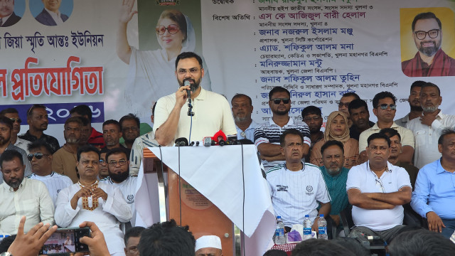 ক্রীড়া খাতে বড় পরিকল্পনা, খুলনা থেকে প্রতিমন্ত্রীর একাধিক ঘোষণা