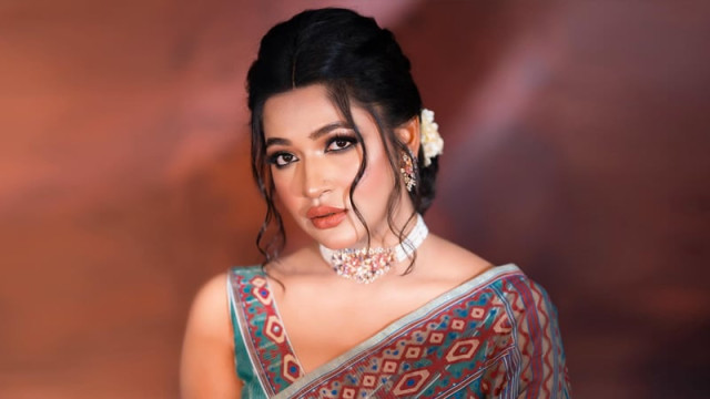 ভেনিসে বাঁধনের ওপর হামলায় ১২২ দৃশ্যশিল্পীর ক্ষোভ ও তদন্তের দাবি