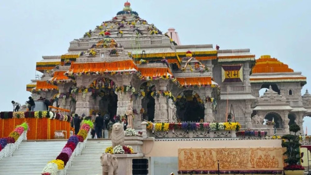 রাম মন্দিরের অনুদান হিসাব ঘিরে বিতর্ক, ২০০ কোটি টাকা নিয়ে প্রশ্ন